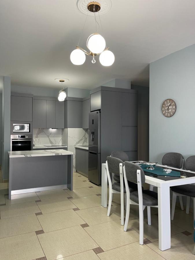 Amaris Apartments Durres Exterior photo